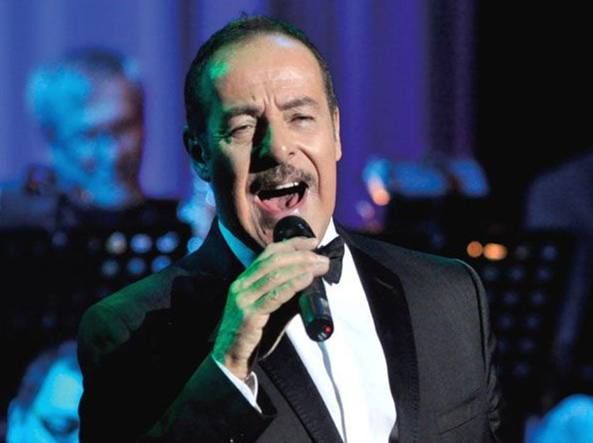 Massimo Lopez interpreta al Teatro Cagnoni, i classici del songbook americano
