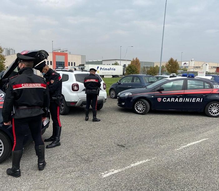 Intestazione fittizia di veicoli e falsità ideologica in atto pubblico, denunciate 4 persone residenti in Lomellina