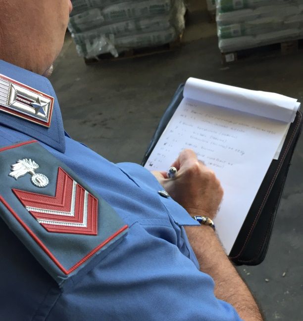 Voghera: sequestrato un allevamento con dromedari e tucani, scattano due denunce