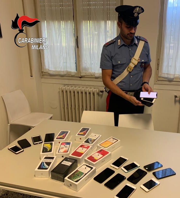 Arese: indagine “Deep Phone”, in manette tre persone