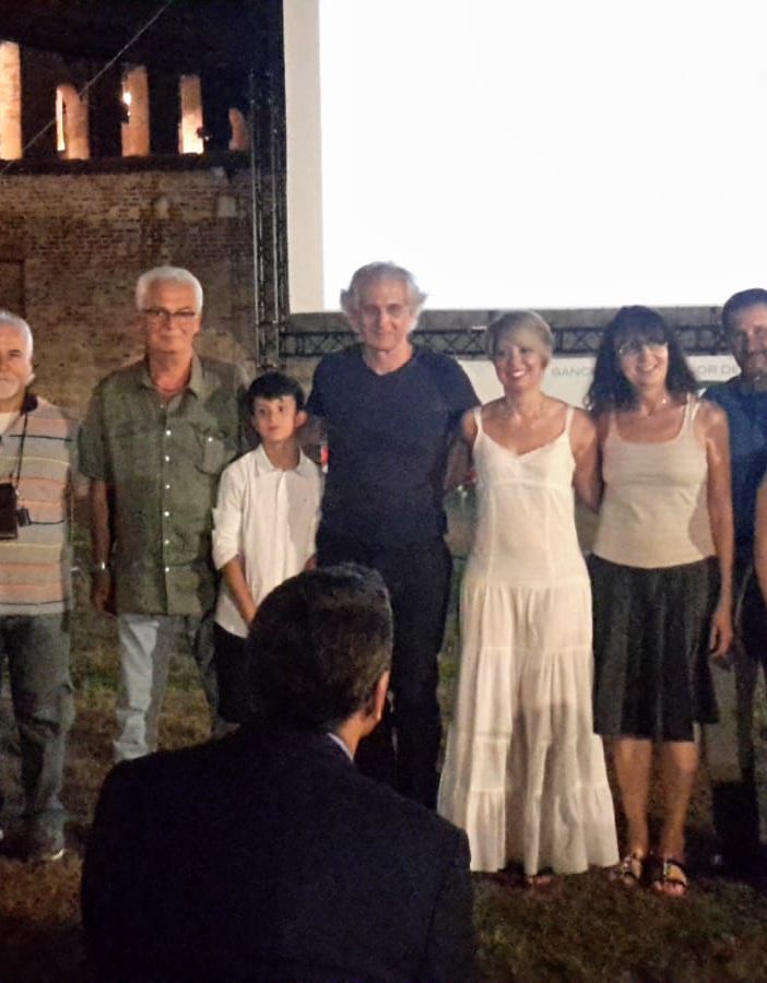 Vigevano, la rassegna “Cinema sotto le stelle” ha esordito con “Essere Leonardo Da Vinci”: ecco le foto della serata