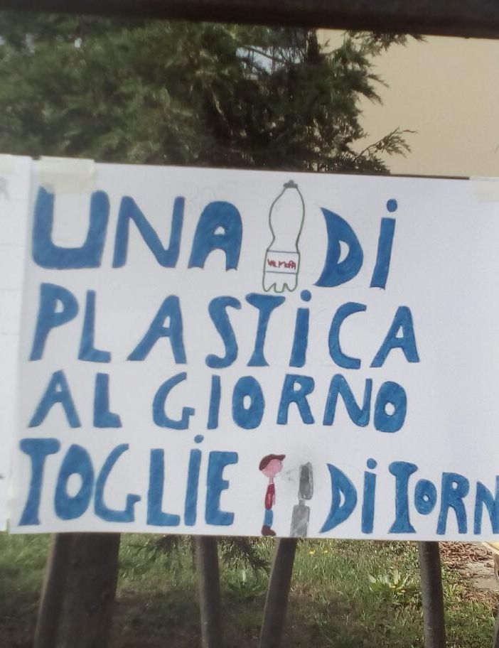 Lomello, nessuna sfilata ma tanti disegni per il Fridays for Future