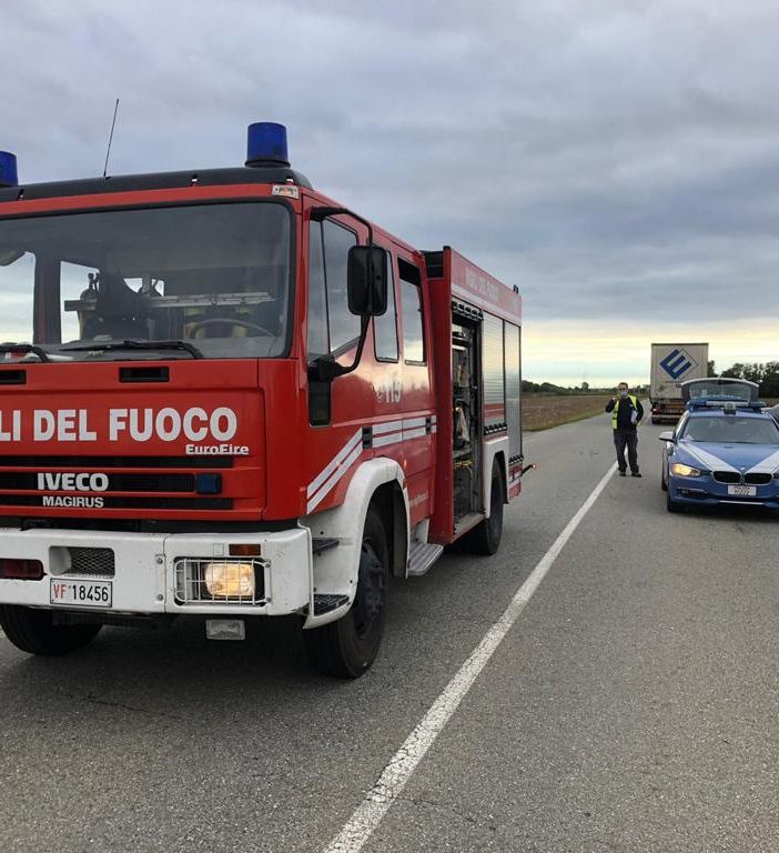 Sartirana: scontro tra auto sulla provinciale 194, è deceduto uno dei feriti