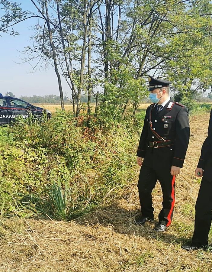 Pavese: sorpresi con la droga nelle campagne di Siziano, denunciati due uomini