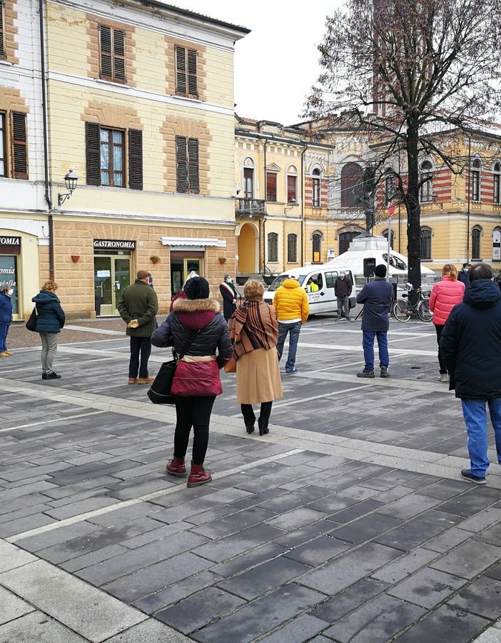 - FOTONOTIZIA - Mede: celebrata la festa del Volontariato in piazza della Repubblica