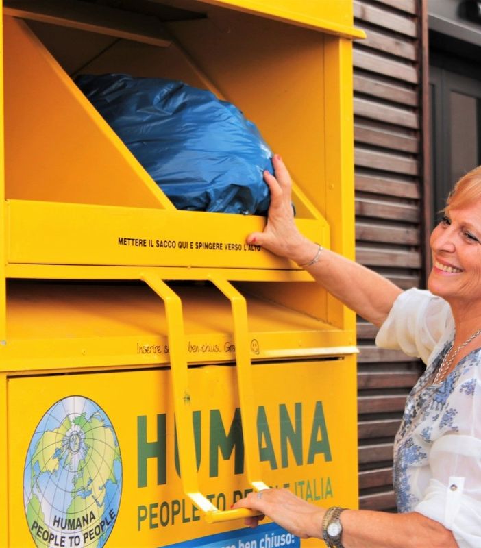 Raccolta abiti usati: continua la virtuosa collaborazione tra il comune di Borgo Priolo e Humana