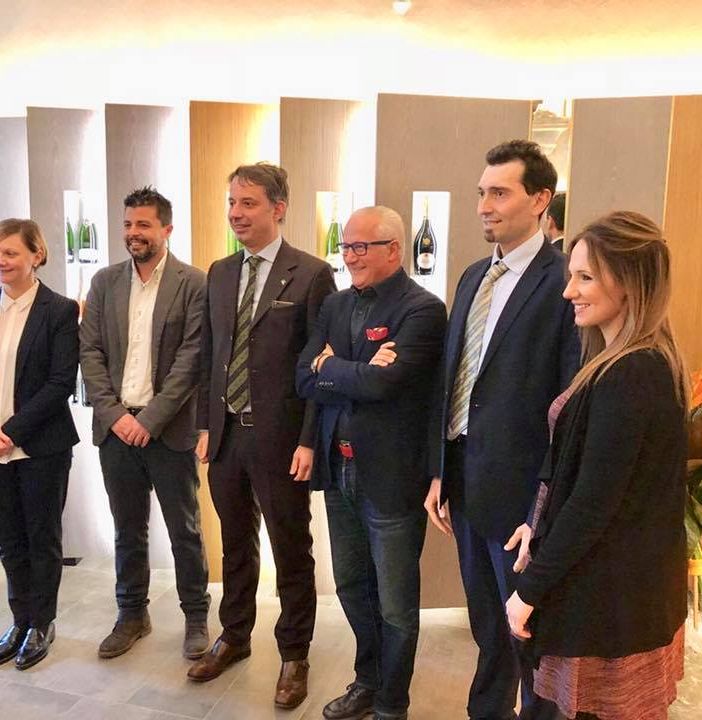 - FOTONOTIZIA - Inaugurato lo storico Caffè Commercio di Vigevano