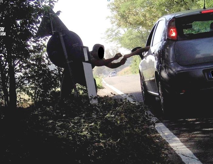 Belgioioso, arrestato un 40 enne marocchino per detenzione e spaccio di stupefacenti