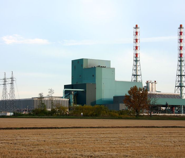 Vigevano vende le quote del termo. L’opposizione: “Perdite milionarie”