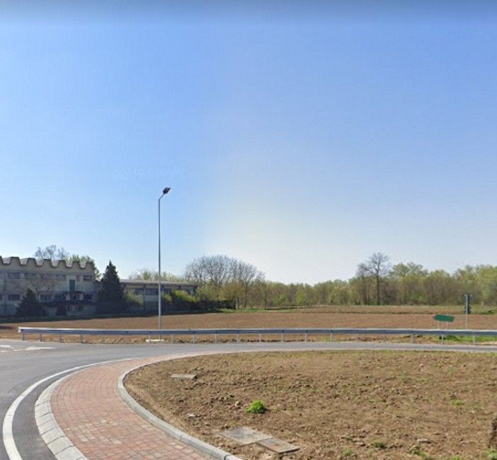 Dorno, l'inaugurazione della nuova rotatoria di intersezione tra la provinciale 206 e via Scaldasole diventa un caso politico