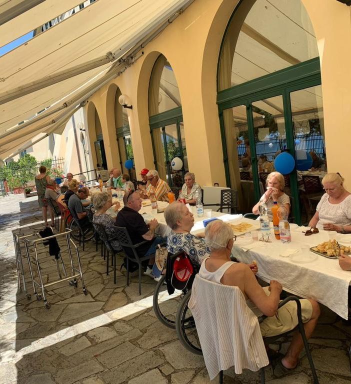 Gemellaggio tra Rsa: gli anziani di Sartirana Lomellina in visita alla Rsa di Recco del gruppo “Sereni Orizzonti”