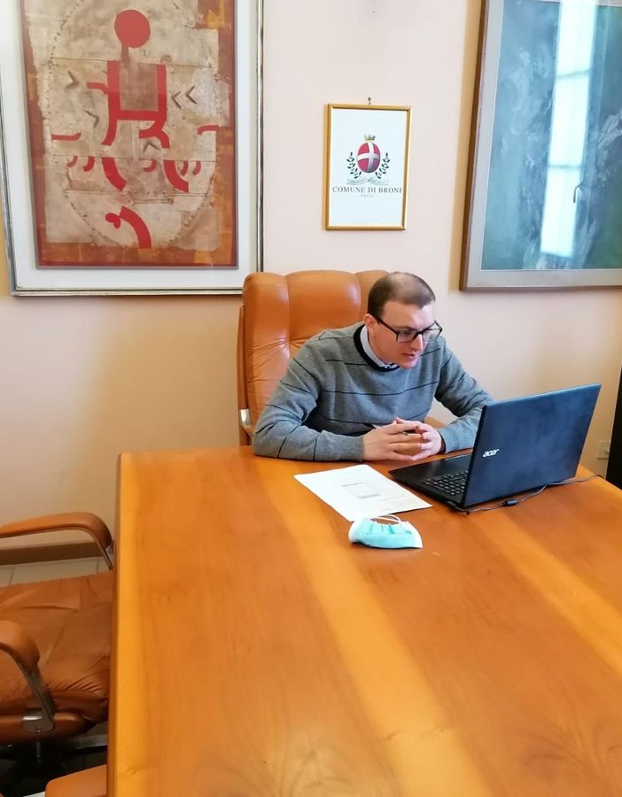 Broni, i capigruppo chiedono lo svolgimento del consiglio in aula