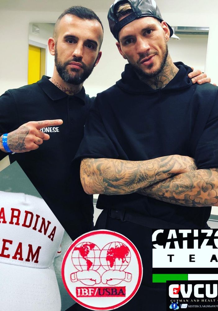 Pugilato, Scardina conferma il titolo IBF. Al suo angolo era presente il cutman lomellino Veronese