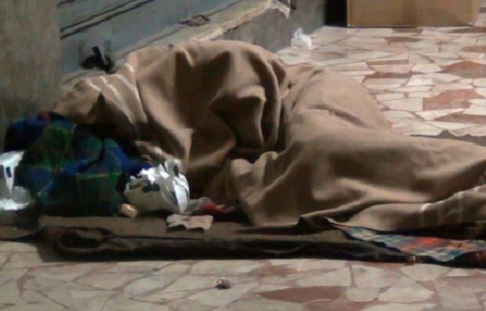 Clochard morto nella notte a Molino Dorino