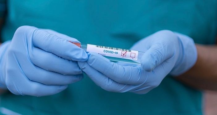 Testimonianza choc dalla Calabria: «Tac oncologiche a 12 mesi, ambulanze che arrivano dopo 3 ore. Qui morire di Covid è l'ultimo dei problemi»