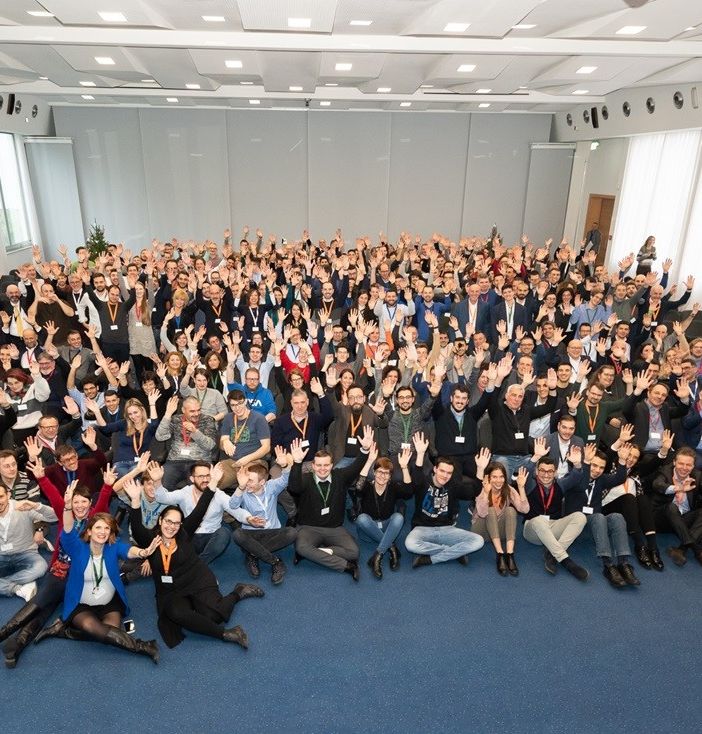 EOS SOLUTIONS in controtendenza: la multinazionale bolzanina con un'importante sede operativa in Brianza, investe sul polo d'innovazione digitale in Salento