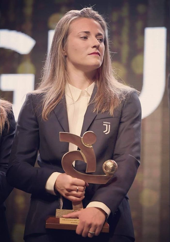 Calcio: la tromellese Aurora Galli inserita nella &quot;Top 11&quot; femminile al Gran Galà del Calcio