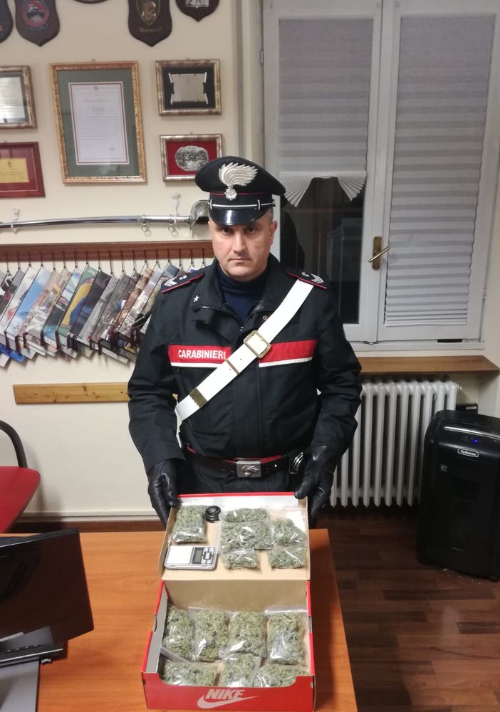 Pavese: controlli antidroga a Pieve Porto Morone, in manette un 26enne