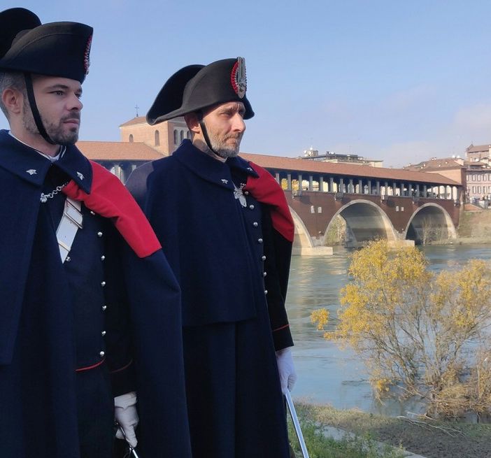 Pavia: i carabinieri pattuglieranno a piedi le vie del centro storico durante le festività natalizie