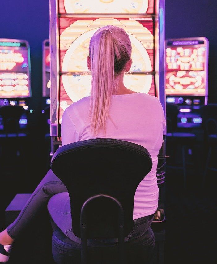 Intermediazione, abusi e illeciti nel mondo delle scommesse: aumentano i controlli