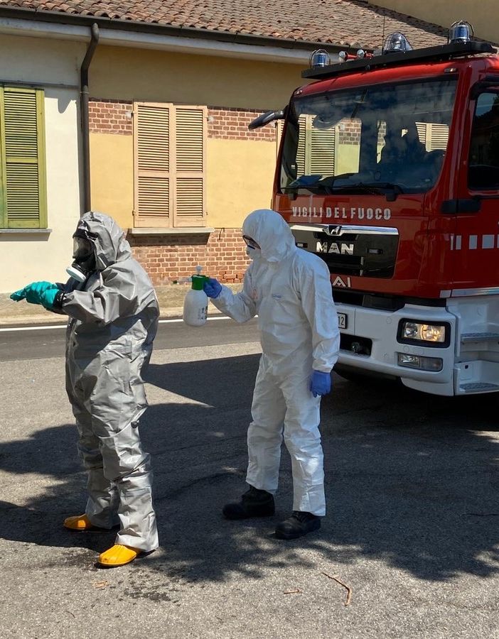 Pavese: i Vigili del fuoco soccorrono una persona in casa priva di conoscenza