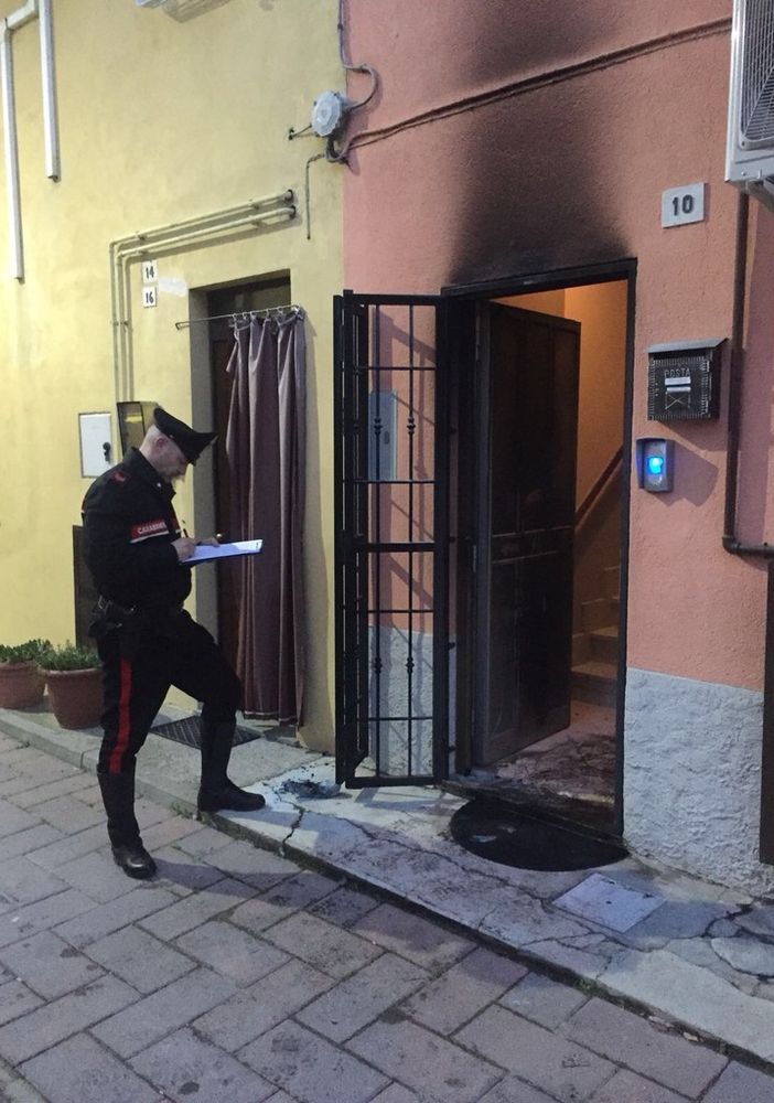 Certosa di Pavia: Abitazione in fiamme, in salvo un'intera famiglia