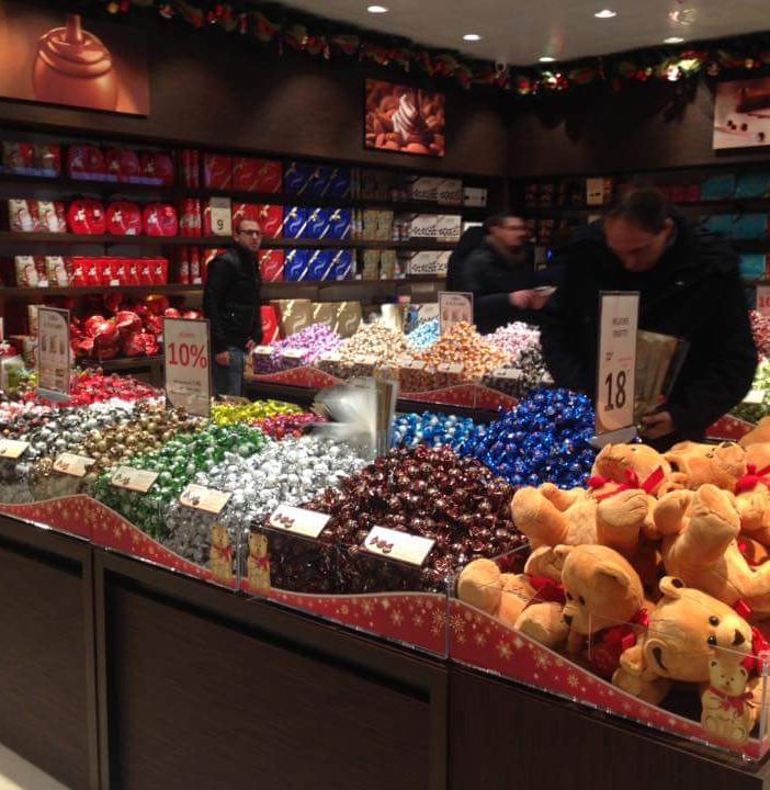 Il cioccolato Lindt vola: nel 2019 fatturato oltre i 4 miliardi di euro