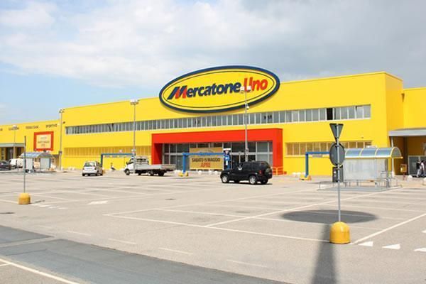 Trecate, crisi Mercatone Uno: i commissari avviano la procedura per usare il Decreto Genova