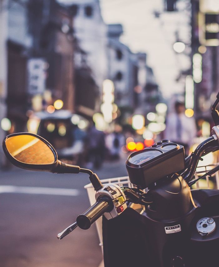 Noleggio furgone trasporto moto