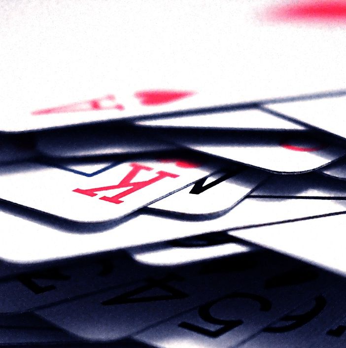 Carta Alta – Carta Bassa o Hi-Lo: guida alle regole