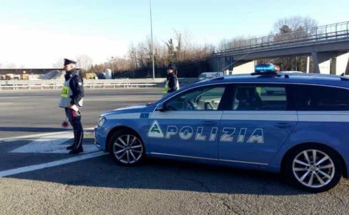 Milano, 70 poliziotti positivi al Covid. Il sindacato: servono hotel dedicati