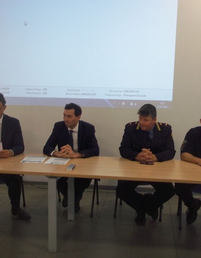 Vigevano, Polizia locale e amministrazione comunale fianco a fianco contro i &quot;furbetti&quot; dei rifiuti