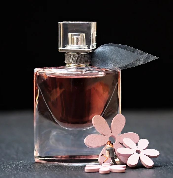 Profumi estivi: le migliori fragranze per lui e per lei