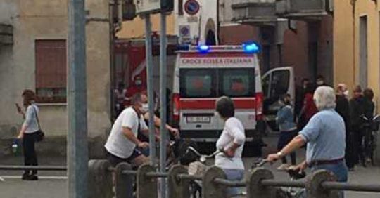 Cerano: non risponde al citofono intervengono i vigili del fuoco, ma stava solo riposando