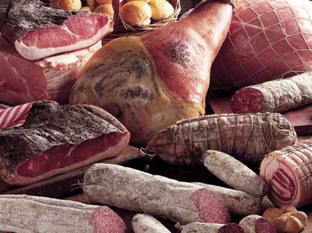 Ue, via libera etichetta salva salumi Made in Italy