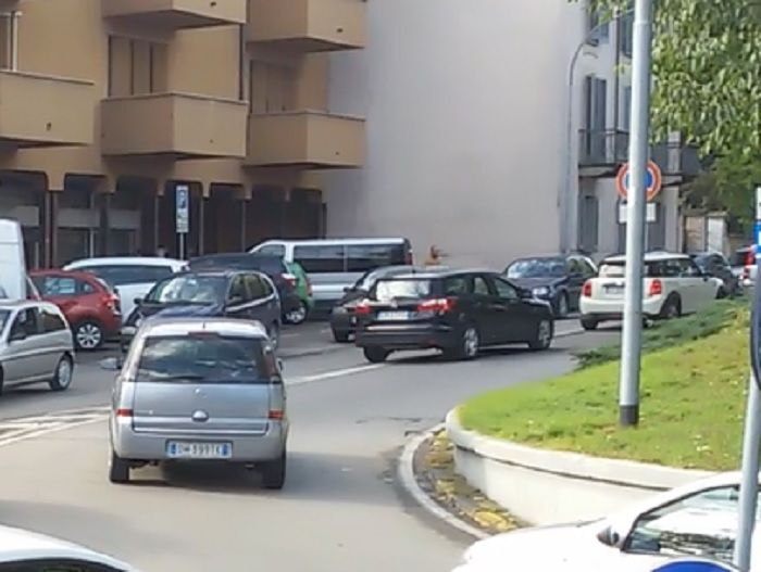 Magenta: ladro davanti alla stazione arrestato dai Carabinieri