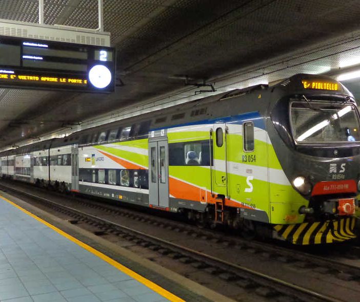 Treni, la Terzi (Regione): ‘Soppressioni passate da 5 a 1%, Milano Mortara puntuale all’85%’