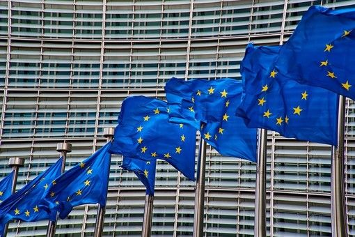 Meno della metà dei viaggiatori dell'UE conosce i diritti dei passeggeri dell'UE