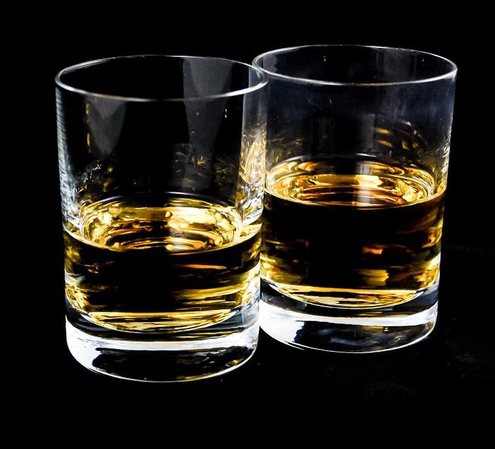 Sempre più intenditori acquistano il rum online