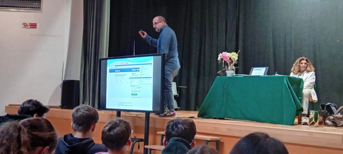 Vigevano, alla scuola secondaria Robecchi l'incontro col la giudice Annamaria Fiorillo