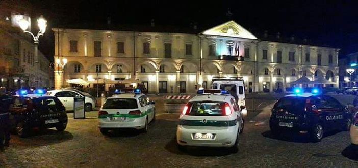 Trecate, lite notturna tra fratelli salvadoregni: sanzionati dalla polizia locale Trecate, lite notturna tra fratelli salvadoregni: sanzionati dalla polizia locale