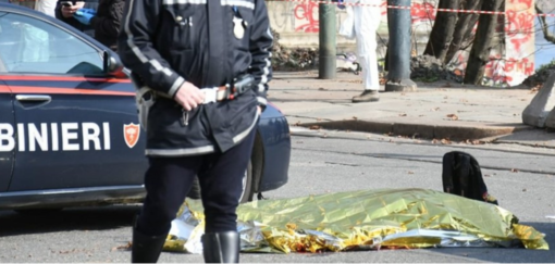 Omicidio a Torino, c'è l'identikit dell'assassino