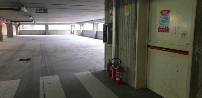 Magenta, ancora vandalismo al parcheggio multipiano