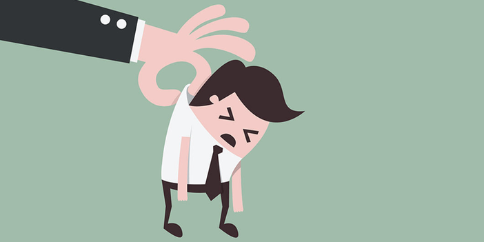 Bareggio, il dramma di una famiglia: lui invalido in carrozzina, il figlio malato e a giorni arriva lo sfratto