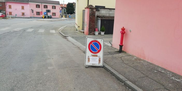 Robbio, prosegue l’abbattimento delle barriere architettoniche. Intervento in via San Valeriano