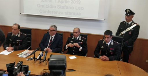 La conferenza stampa dei carabinieri che hanno indagato sul delitto La conferenza stampa dei carabinieri che hanno indagato sul delitto