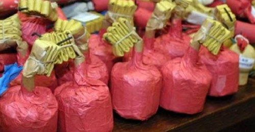 Abbiategrasso: botti di fine anno, i Carabinieri arrestano un uomo Abbiategrasso: botti di fine anno, i Carabinieri arrestano un uomo