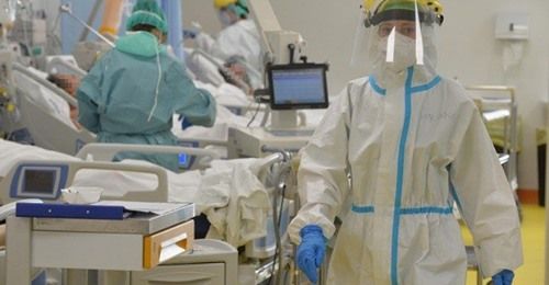 Lombardia/Covid, età media in terapia intensiva è di 60-65 anni Lombardia/Covid, età media in terapia intensiva è di 60-65 anni