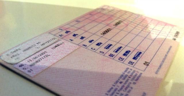 In arrivo la patente di guida elettronica a portata di smartphone