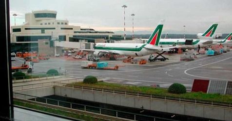 40 bengalesi atterranno a Malpensa: rispediti a casa su indicazione del Ministero alla Salute 40 bengalesi atterranno a Malpensa: rispediti a casa su indicazione del Ministero alla Salute